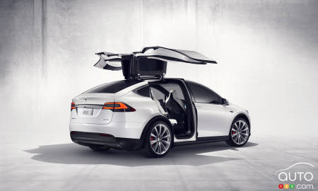 Tesla Model X, three-quarters rear